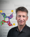 Professor Kurt Gothelf is head of the Center for Multifunctional Biomolecular Drug Design (CEMBID) at Aarhus University, which is funded by the Novo Nordisk Foundation. (Photo: Lars Kruse, AU Photo)