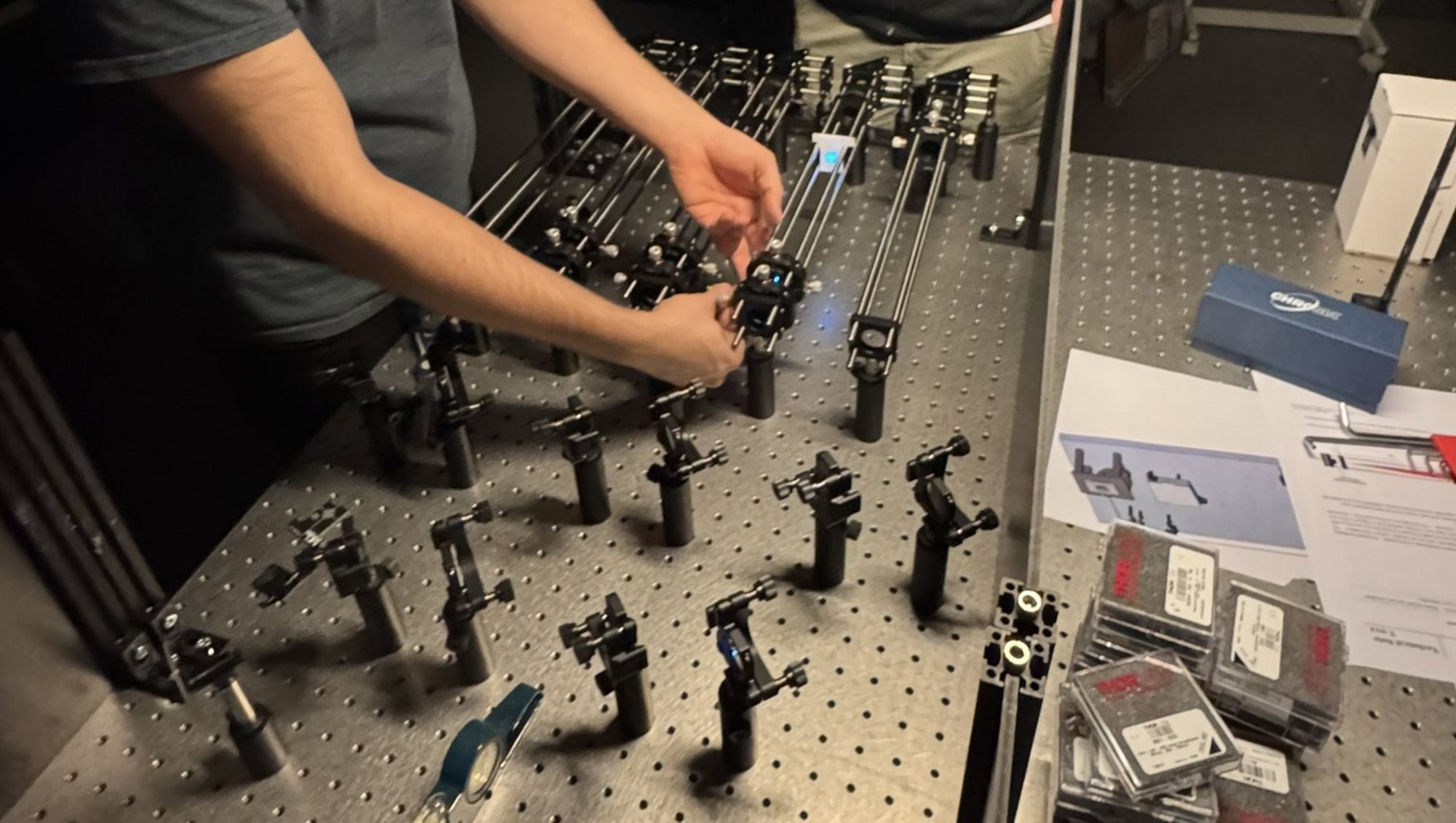 Alignment of beam expanders for laser excitation