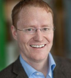 Portrait of Professor Björn Högberg. Photo from Karolinska Institutet.